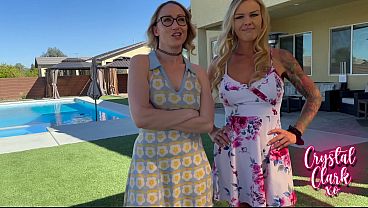 LOSING MY VIRGINITY WITH MY HOT MILF NEIGHBORS!